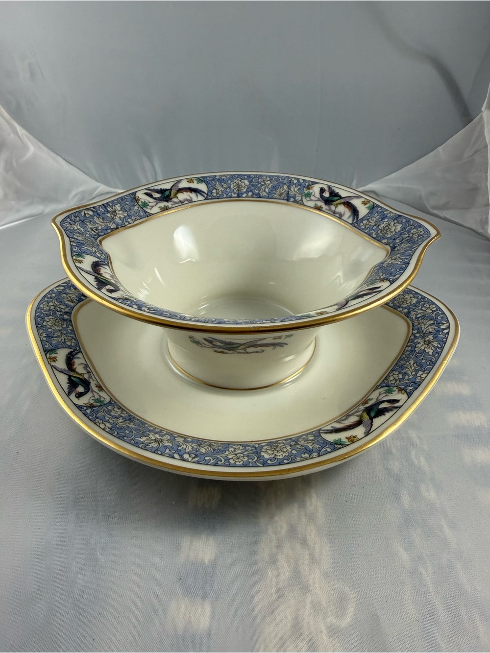 Antique Theodore Haviland Limoges “Rani” Round Gravy Boat/Underplate- France